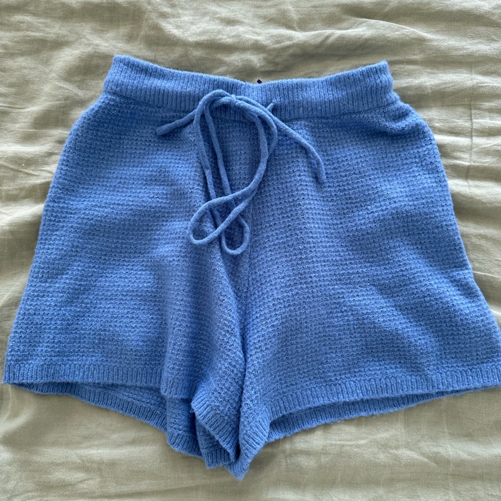 Anthropologie comfortable blue shorts size Small